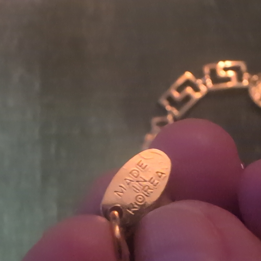 Amazing ESP Gold Tone Lion Head Madellions And Greek Symbols Belt - Picture 3 of 8